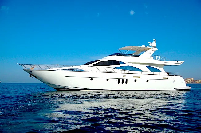 80ft Azimut charter boat in Cabo San Lucas