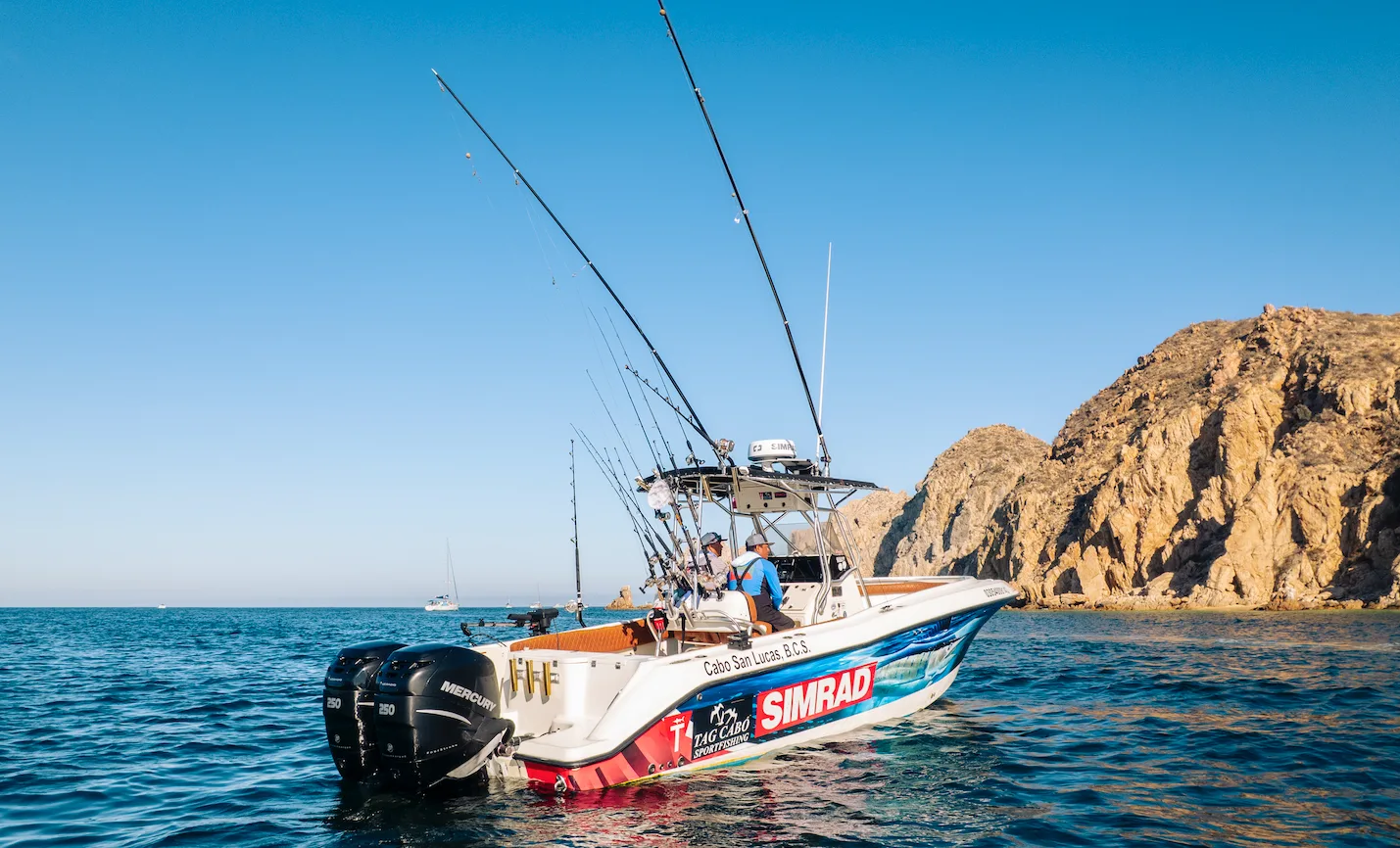 28ft Hydra-Sports Center Console charter boat in Cabo San Lucas