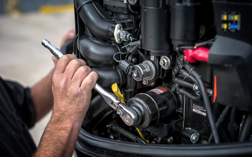 Your Ultimate Guide to Buying an Outboard Engine